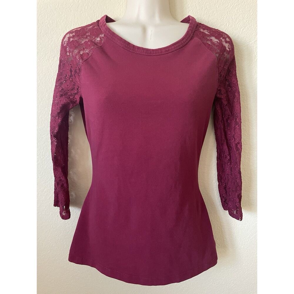 Express Burgundy Round Neck Raglan Lace 3/4 Sleeve Women’s Blouse Top Size M